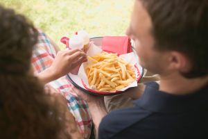 Science confirms that food stolen from someone else’s plate tastes better
