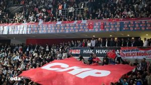 Sadık Çelik yazdı: CHP’de asıl kriz