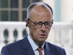 Германия вдига пенсионната възраст до 70 години в опит да спаси социалната си система