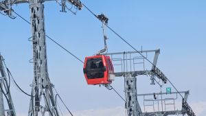 Gulmarg Gondola to Resume Operations Tomorrow After One Month