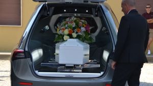 L’addio alla piccola Sofia portata via da un tumore: «Sognava già lo zainetto per la scuola»