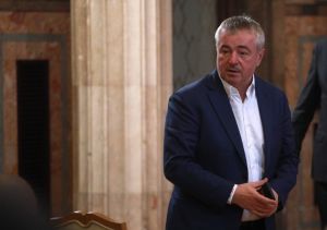 Bajatović: Ugovor o gasu sa Rusijom uskoro će biti produžen do Nove godine
