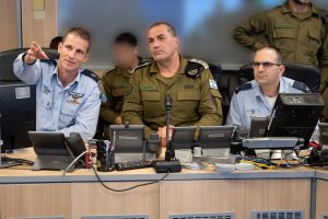 IDF chief to rabbis: We’re short thousands of troops, need female combat soldiers