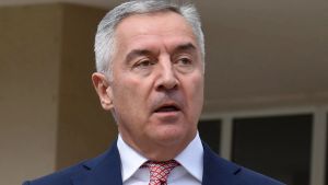 Milo Đukanović prekršio Zakon o sprečavanju korupcije