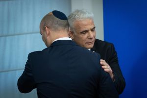 Polls show support for Bennett-Lapid alliance slipping as Eisenkot’s party climbs