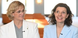 Teals Steggall and Spender launch new Community Strong Australia party