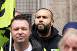 Génocide à Gaza : Anasse Kazib, le porte-parole de Révolution permanente jugé pour « apologie du terrorisme »
