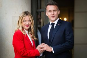 Emmanuel Macron et Giorgia Meloni à Antibes pour une première rencontre bilatérale depuis plus de trois ans