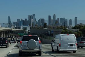 Californië wil via rechter terugdraaiing van eigen emissieregels blokkeren