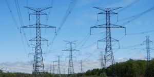 To build a national power grid, Ottawa should open its chequebook, not the Constitution