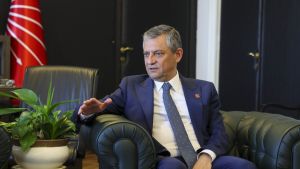 İktidarı değiştirmek yetmeyecek: Yeni siyaset neden gerekli?