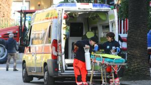 Pedone travolto da auto pirata: l’investitore rintracciato a casa
