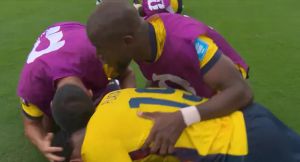 Merecida y sufrida clasificación de de Ecuador a los dieciseisavos de final del Mundial