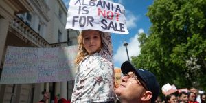 Crowning a Healthy Populism