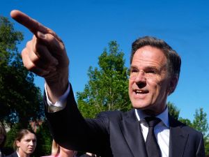Premier ora più europeista. Errore dell'opposizione credere al 