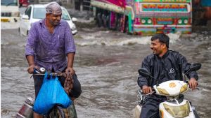 In Pics: Heavy rains in Mumbai, several areas inundated