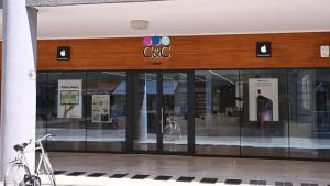 Rivenditori Apple di Udine e Pordenone: stipendi congelati e allarme tra i clienti