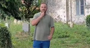 A man picks random graves to research and uncovers remarkable forgotten lives