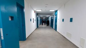 Rivolte nel carcere minorile di Rovigo dove è detenuto anche il 17enne che ha accoltellato la zia