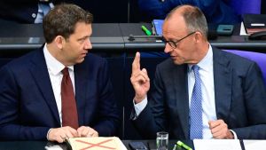 Wirtschaftsflaute, Industriekrise, Jobverluste: Die Koalition muss ihr Reform-Momentum nutzen