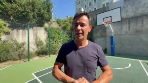Villa Cosulich, inaugurato un nuovo campetto da basket nel giardino storico