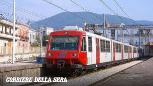 La Circumvesuviana si ferma per il furto di 7mila metri di cavi di rame