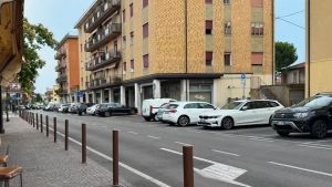 Spinea, maxi rissa in centro tra bande di giovani: tre feriti e sei identificati