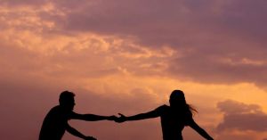 2 Signs Your Partner Is Built For Long-Term Partnership