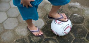 ¿Son mejores los futbolistas que aprendieron a jugar ‘en la calle’?