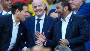 Der Weltfussball als Polittheater