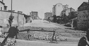 Ourense no tempo: álbum de verano | Poner el “ramo”