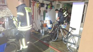 Mehr als 40 Einsätze in Pfullendorf: Feuerwehren pumpen Wasser aus überfluteten Kellern