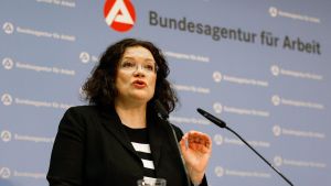 Nahles: Beitrag für Arbeitslosenversicherung könnte steigen