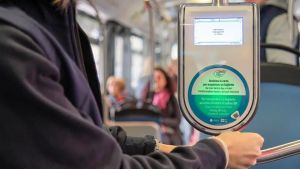 Dal 14 luglio addio alle obliteratrici meccaniche sui bus della Trieste Trasporti: tutte le novità