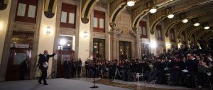 El legado de la no política exterior de AMLO