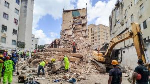 Venezuela, entre el duelo por los muertos y la titánica tarea de la reconstrucción una semana después del terremoto