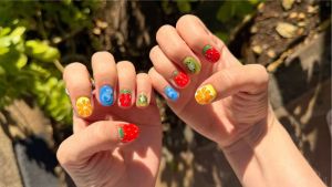 ¿Te atreverías? Las uñas con frutitas se convierten en el diseño favorito de las amantes del nail art