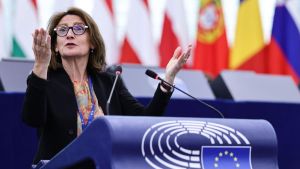'Made in Europe', emisiones de CO2, electrificación, unión bancaria: Bruselas intenta acelerar las reformas para ganar competitividad frente a EEUU y China