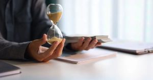¿Tus finanzas viven en el tiempo equivocado?