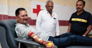 One Worker’s Plea for Blood Led This Man on a 30-Year Mission to Help Patients Find Blood in Time