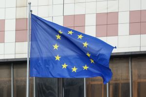 Европа снимает отпечатки: почему новые правила въезда в ЕС вызвали тревогу у авиакомпаний