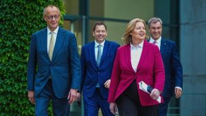 34-Punkte-Programm der Regierung: Ein Paket der Hoffnung