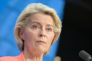 Фон дер Ляйен пообещала Армении расширить доступ на рынок ЕС