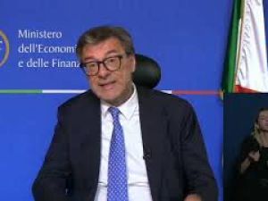 Rischi catastrofali, Giorgetti: Governo pronto a sostenere le polizze per le famiglie