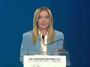 Meloni: Sul caporalato linea del Governo è e sarà 