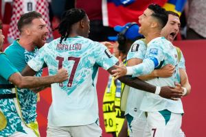 Portugal supera milagrosamente a Croacia en Toronto y avanza a octavos del Mundial