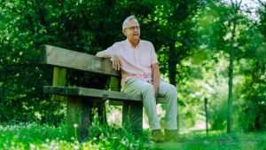 ‘Bekende Baptist’ Teun van der Leer verbindt lijden met God. ‘Jezus preekte geen feelgoodevangelie’