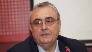 „Когато превърнеш собствената си държава в бантустан, не се сърди, че не те уважават“