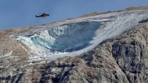 Il sopravvissuto alla strage sulla Marmolada: «Un boato feroce, il ghiaccio esploso, gli amici morti»