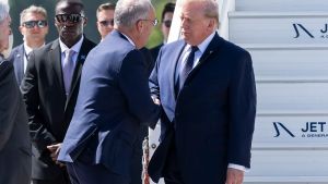 Unterwerfung in Europa, Unterwerfung in Amerika: Parmelin grüsst den Gesslerhut